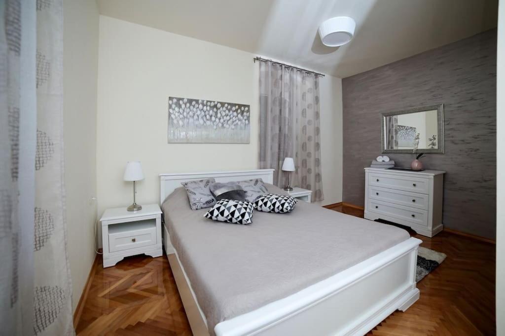 New Renovated Appartment Mauri Porec Exterior photo